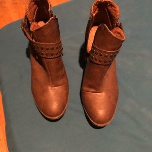 Brown ankle boots
